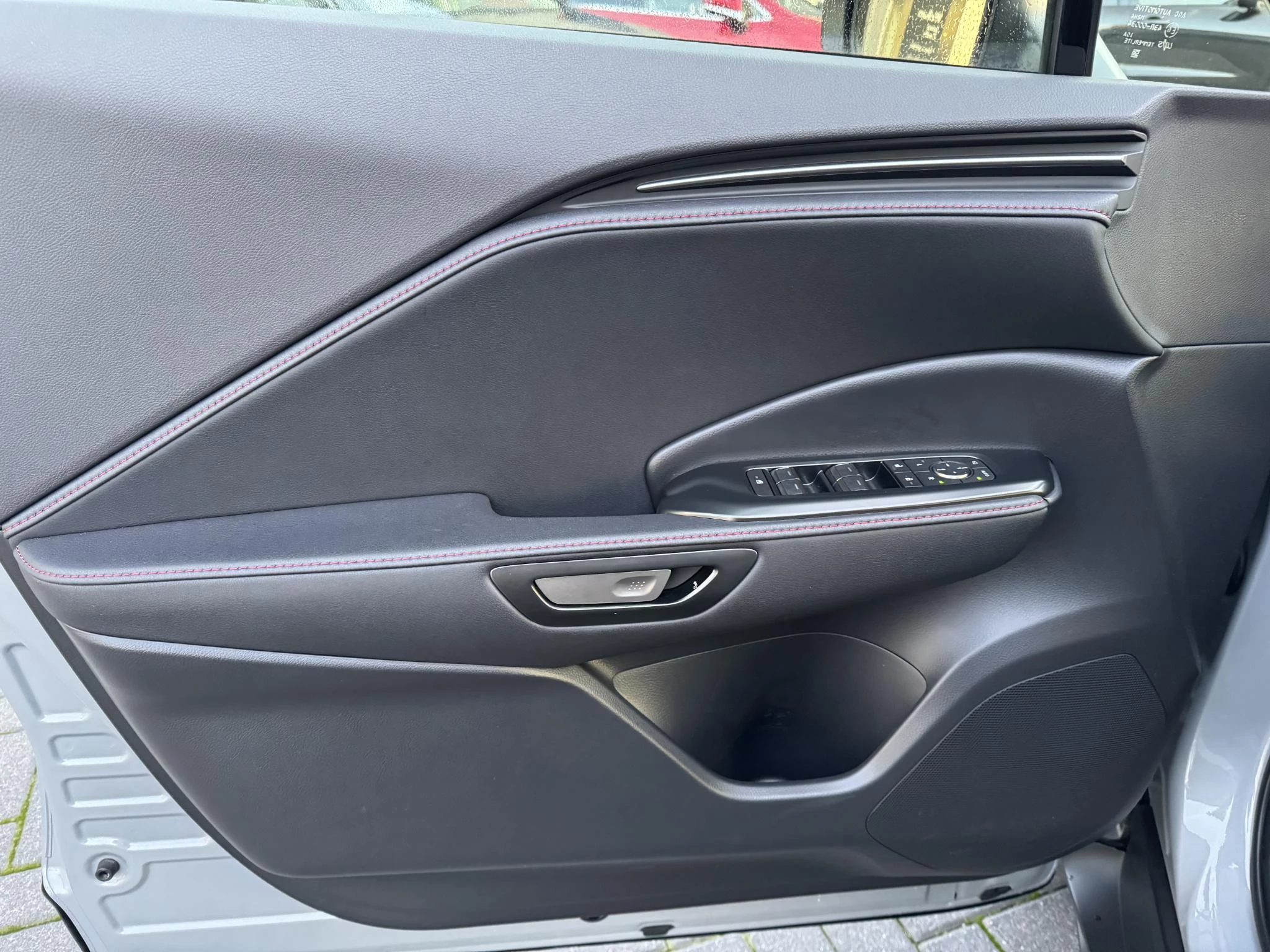 Hoofdafbeelding Lexus LBX