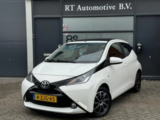 Toyota Aygo 1.0 VVT-i Open dak / Leder 5Drs