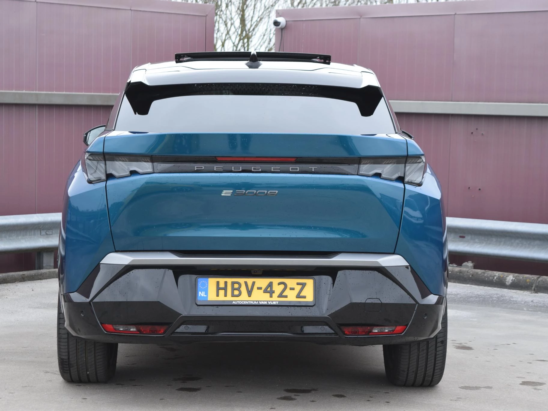 Hoofdafbeelding Peugeot e-3008