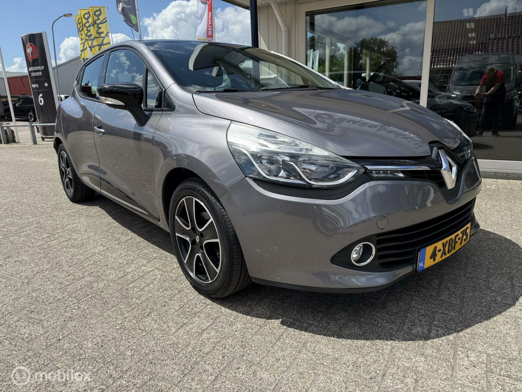 Hoofdafbeelding Renault Clio