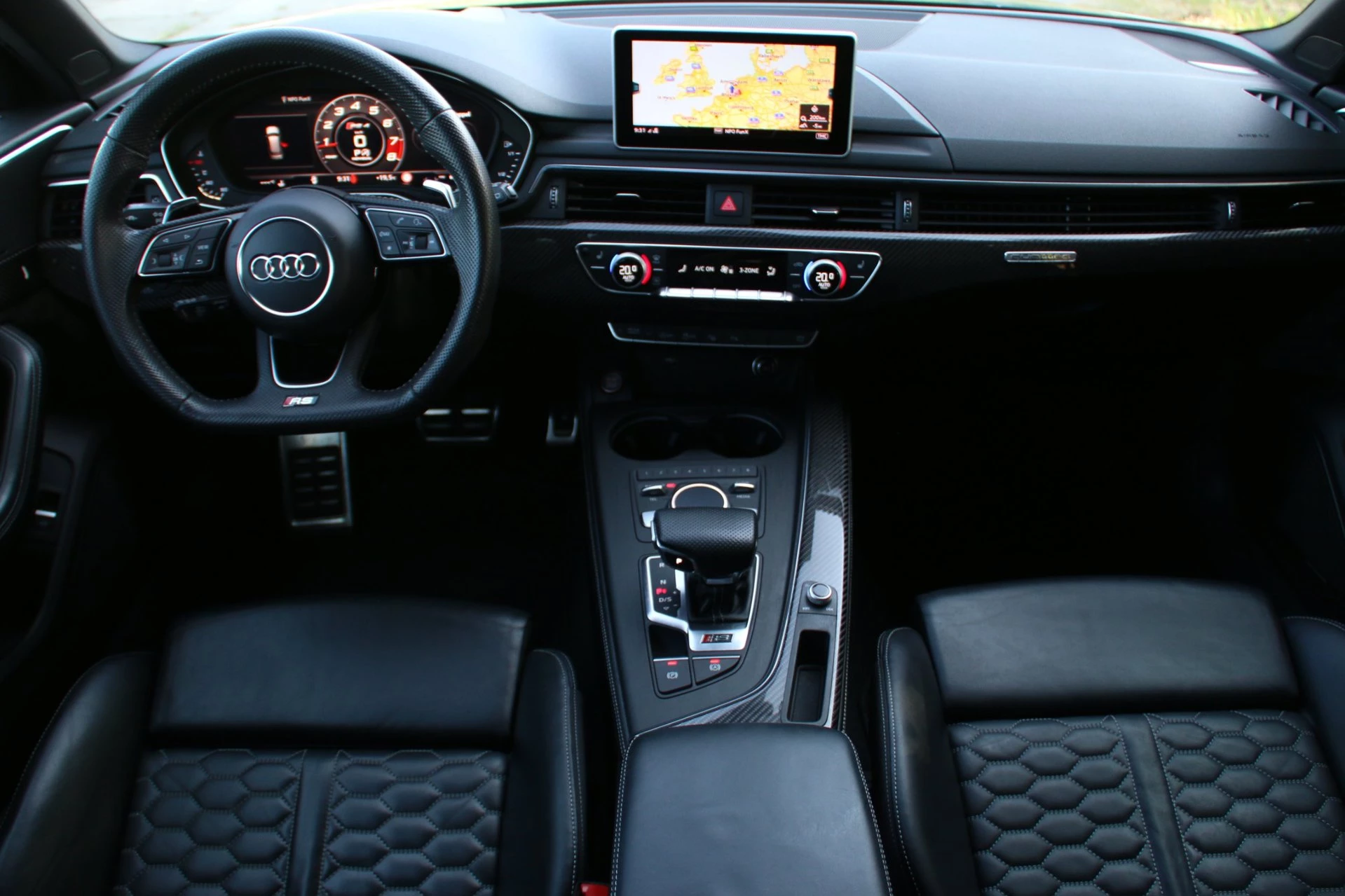 Hoofdafbeelding Audi RS4