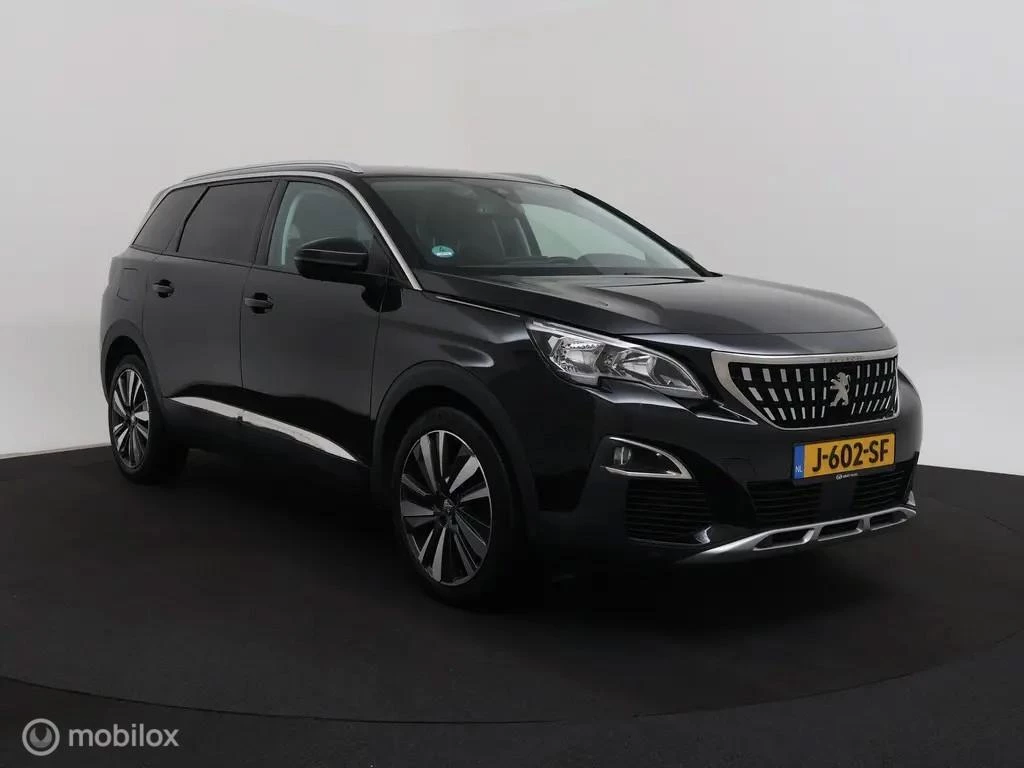Hoofdafbeelding Peugeot 5008