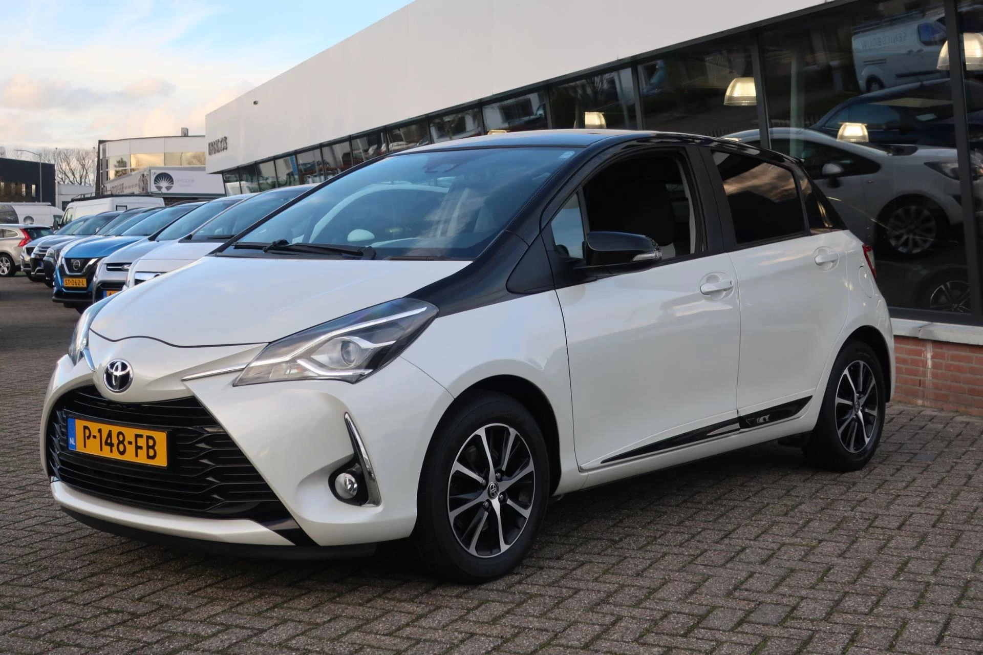 Hoofdafbeelding Toyota Yaris