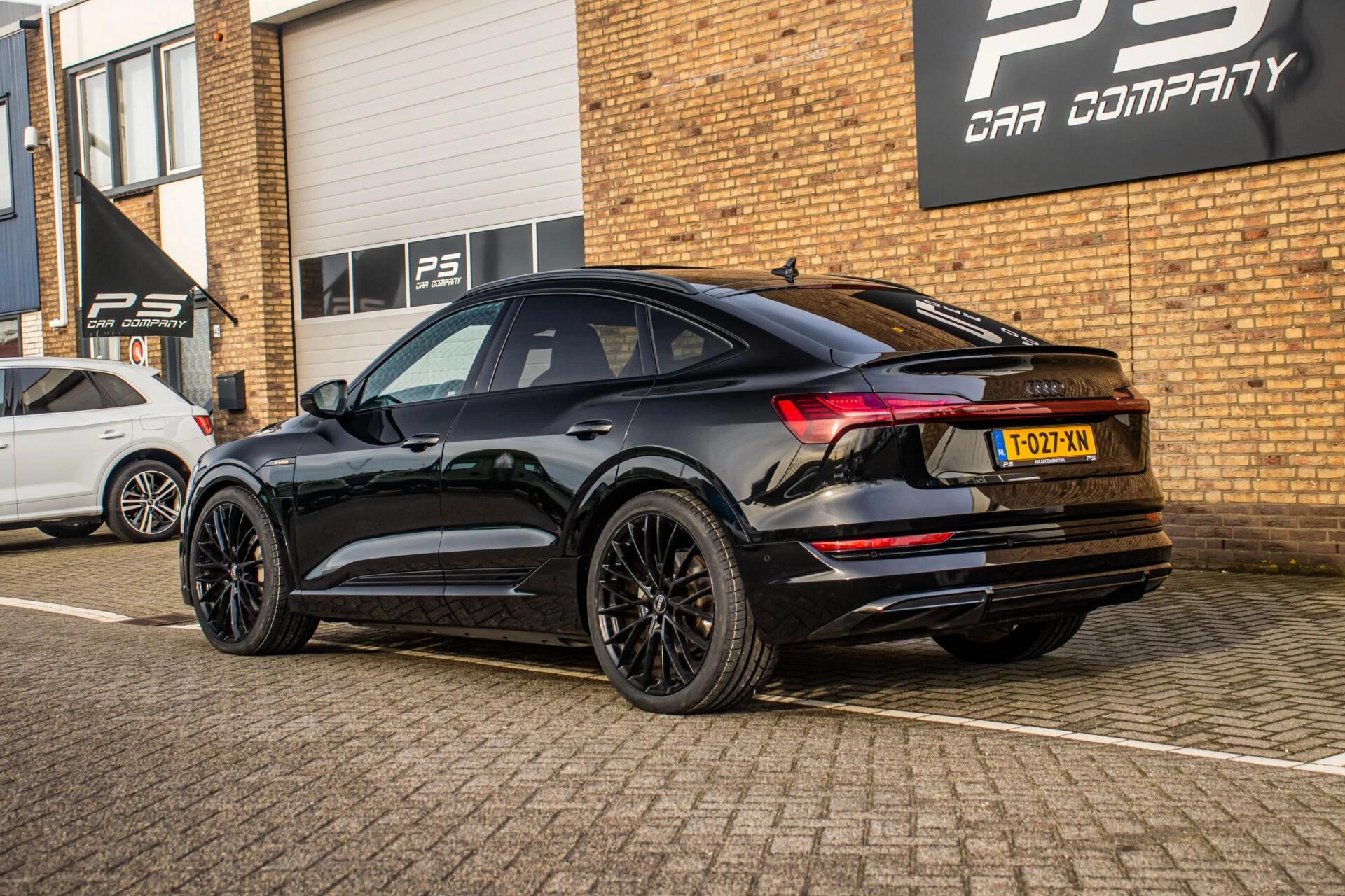 Hoofdafbeelding Audi e-tron