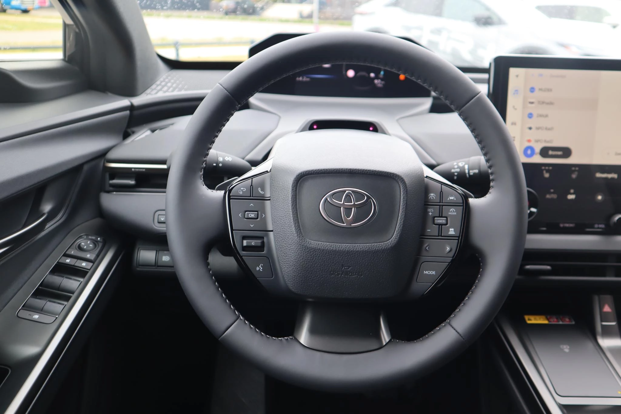 Hoofdafbeelding Toyota bZ4X