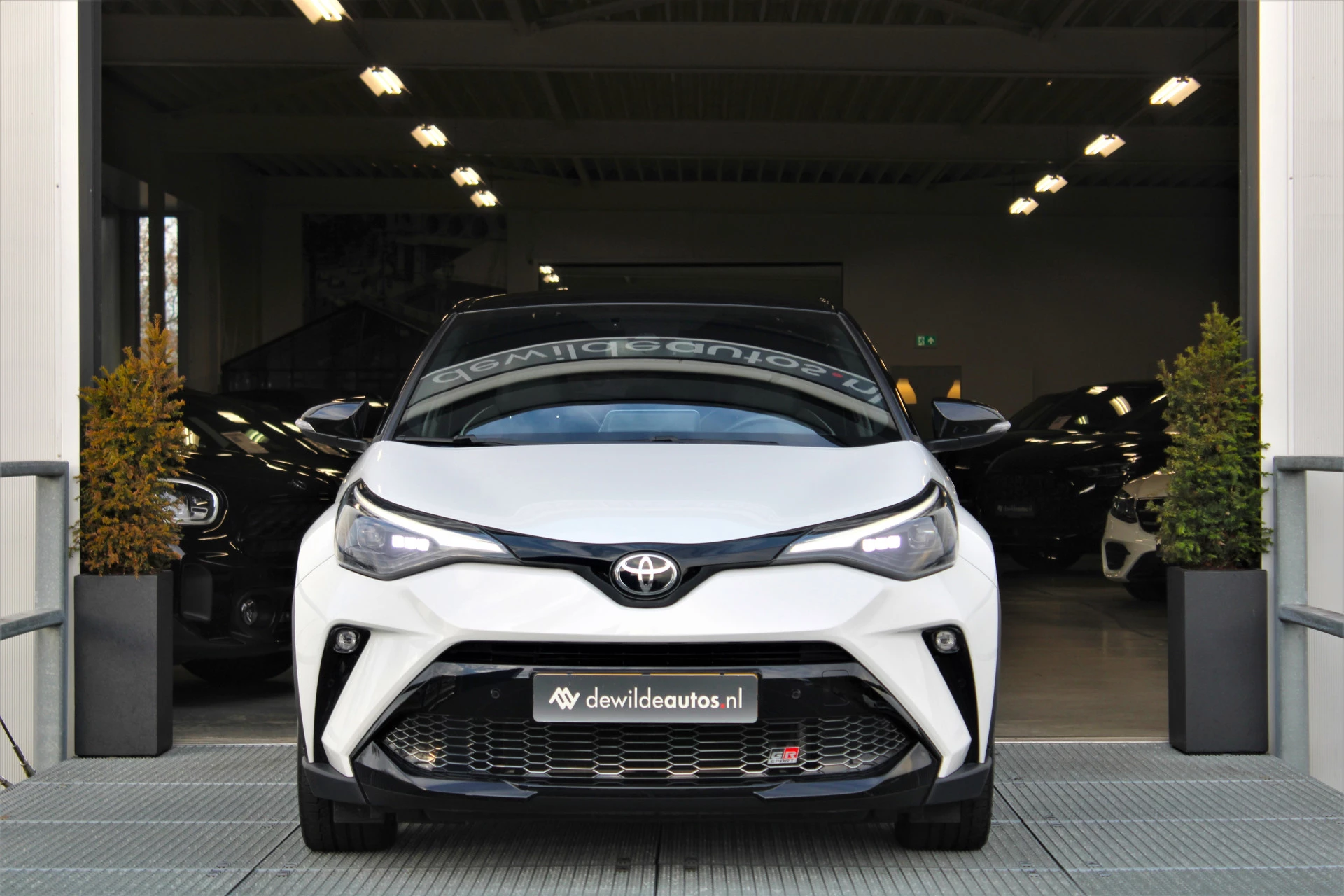 Hoofdafbeelding Toyota C-HR