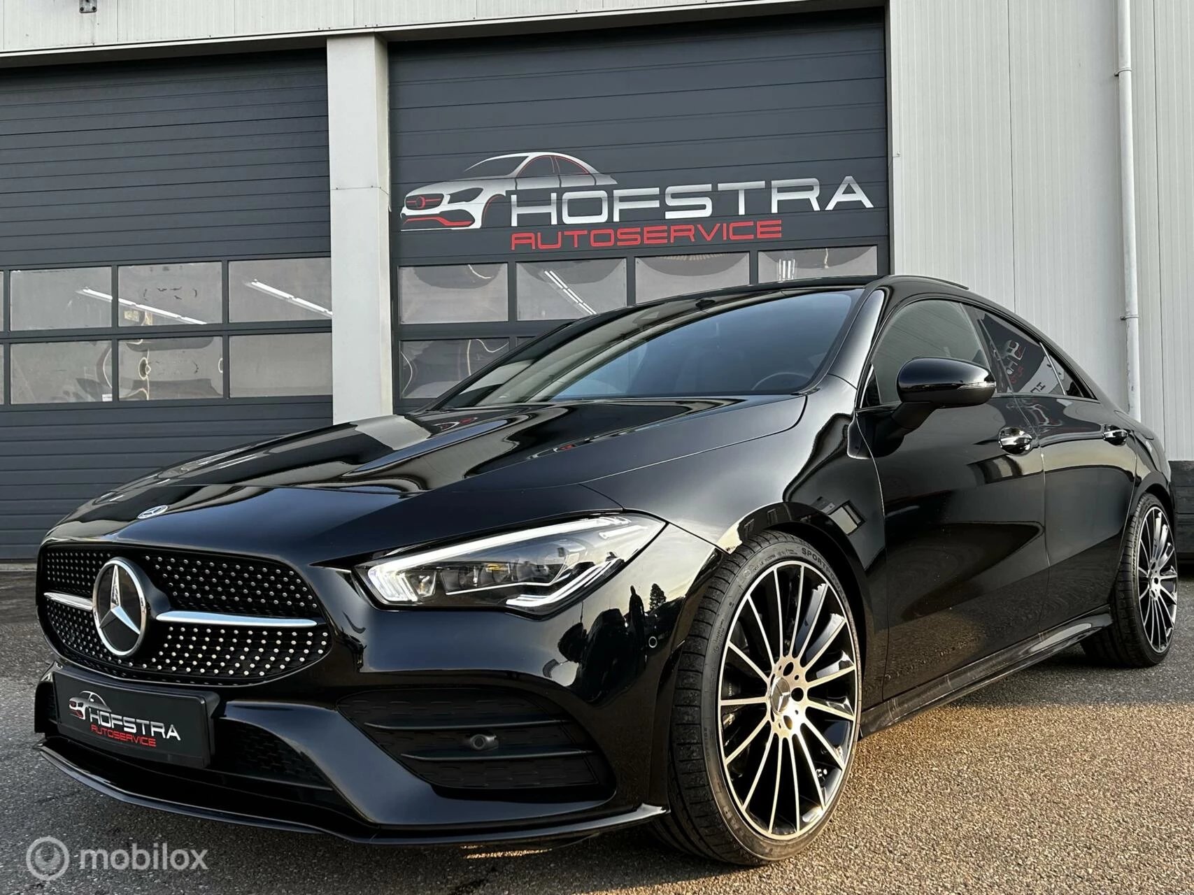 Hoofdafbeelding Mercedes-Benz CLA