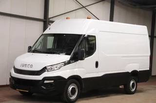 Hoofdafbeelding Iveco Daily Iveco Daily 35S14V AUTOMAAT L2H2 3500KG TREKVERMOGEN Iveco Daily 35S14V 2.3 352 H2 AUTOMAAT 3500KG TREKVERMOGEN