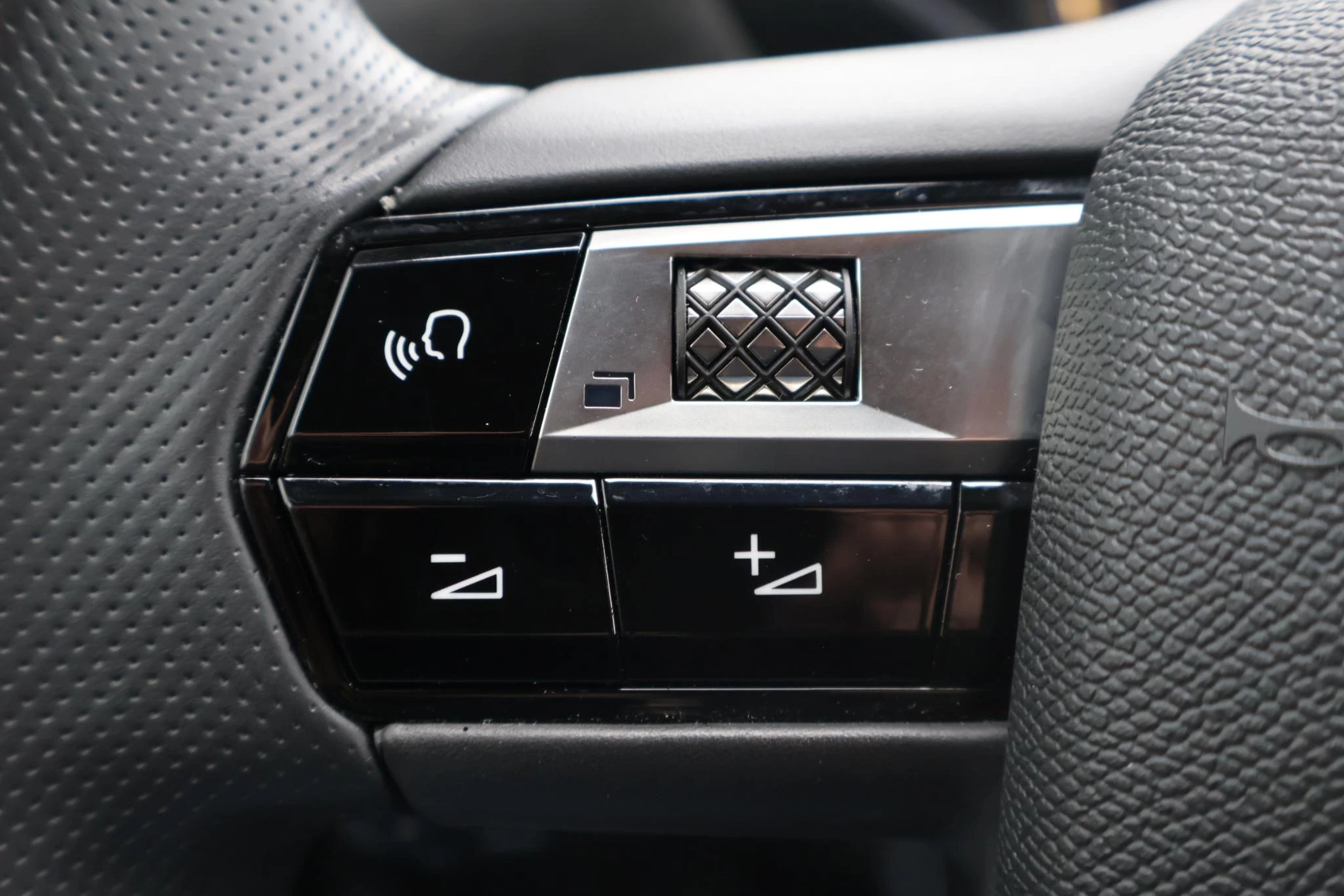 Hoofdafbeelding DS DS 3