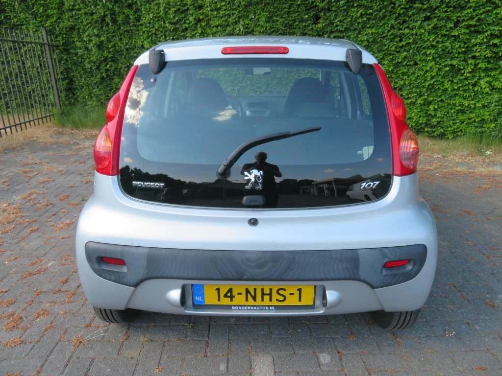 Hoofdafbeelding Peugeot 107