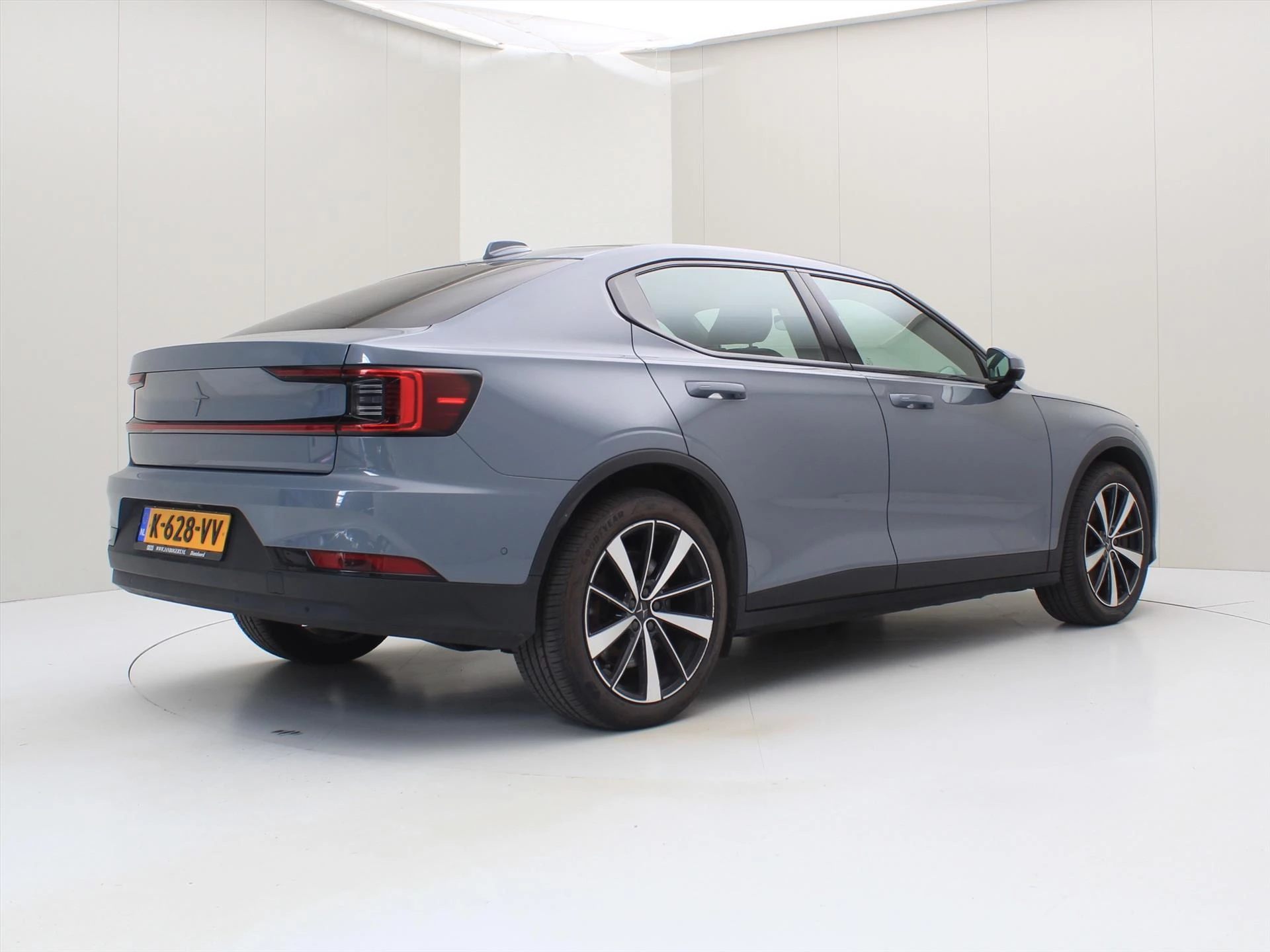 Hoofdafbeelding Polestar 2