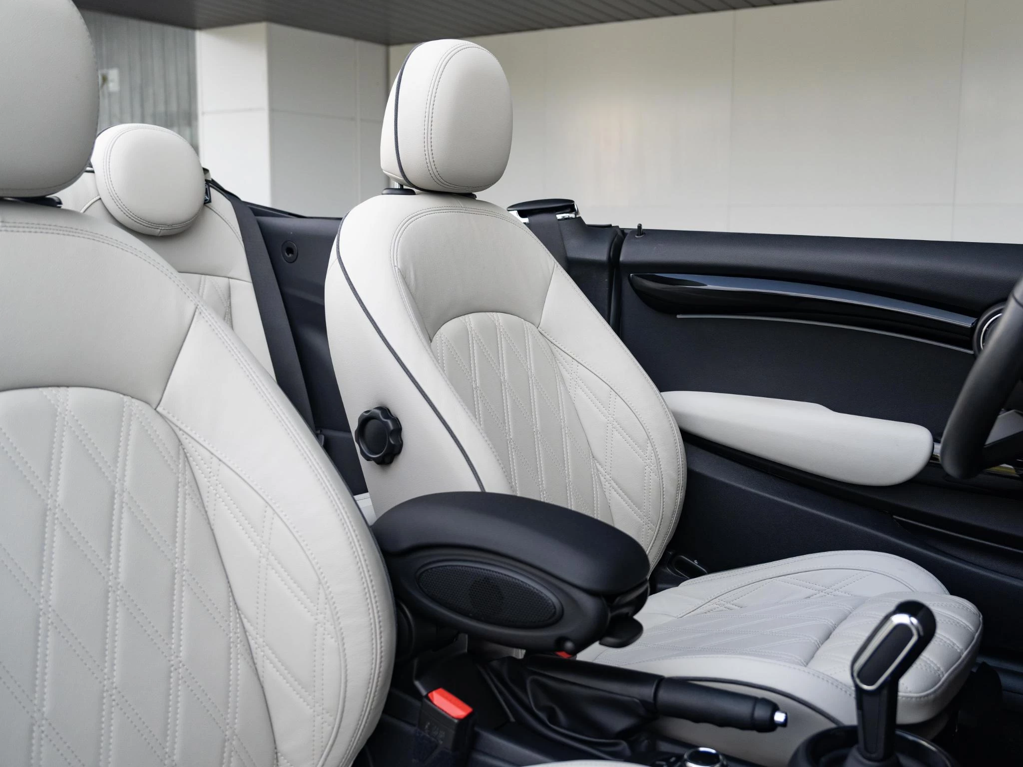 Hoofdafbeelding MINI Cooper Cabrio
