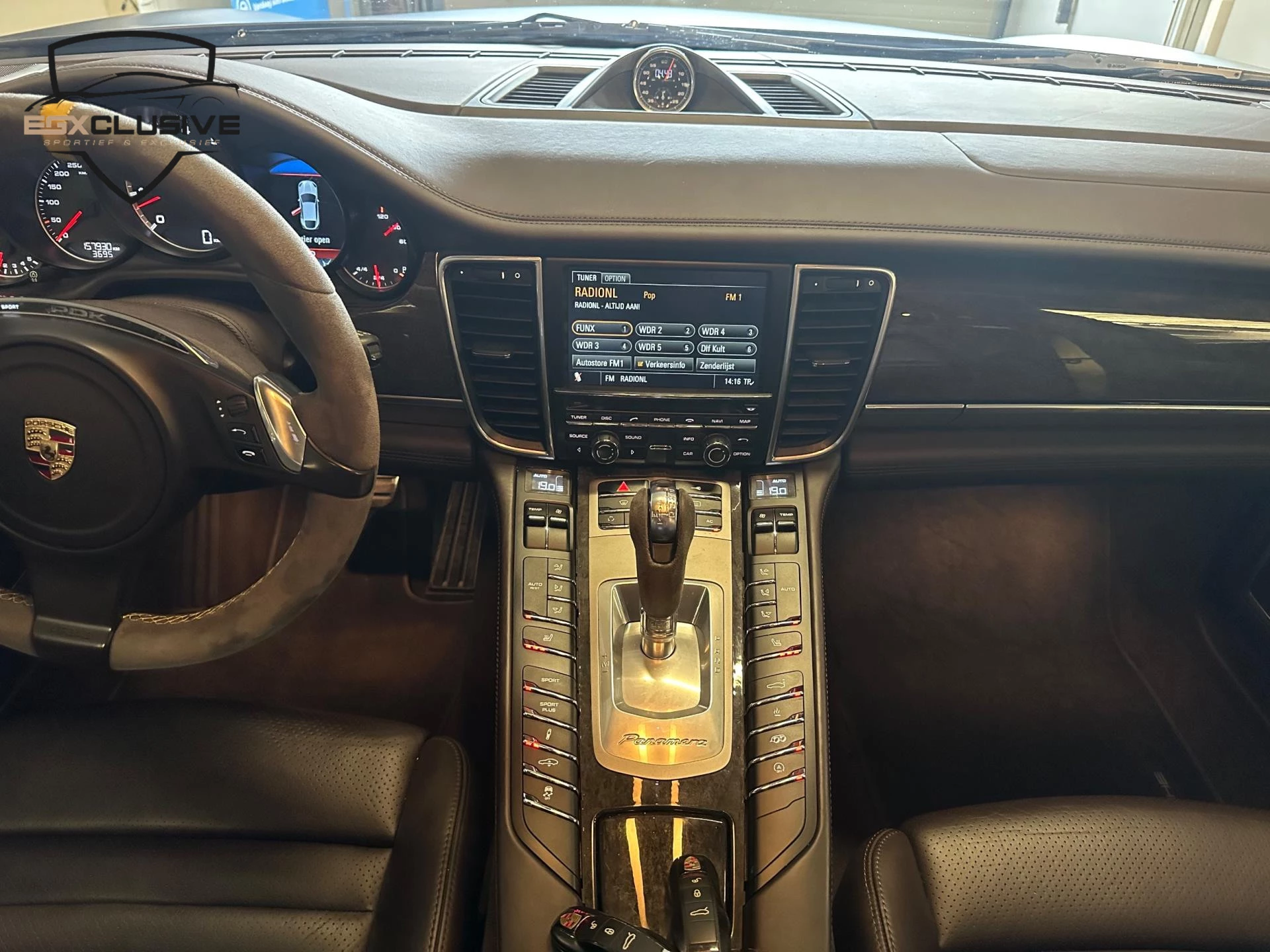 Hoofdafbeelding Porsche Panamera