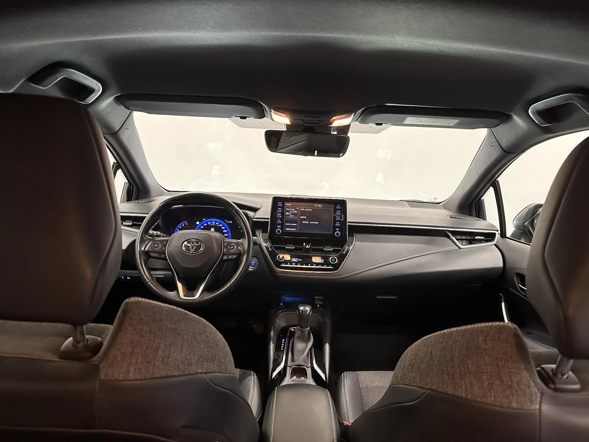 Hoofdafbeelding Toyota Corolla Touring Sports