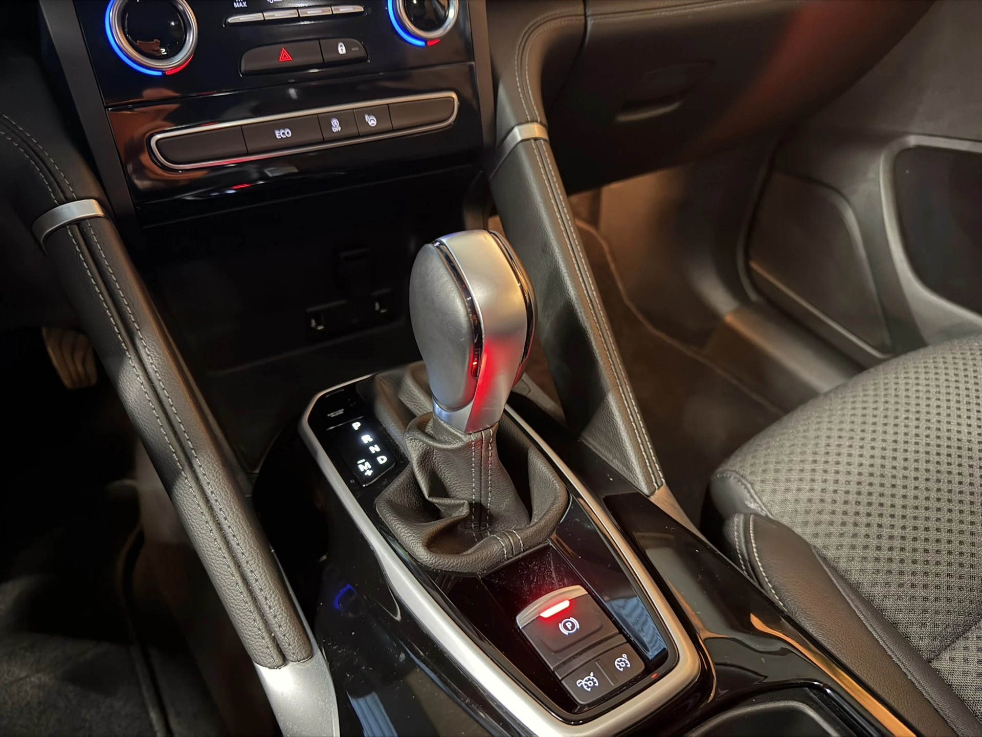 Hoofdafbeelding Renault Koleos