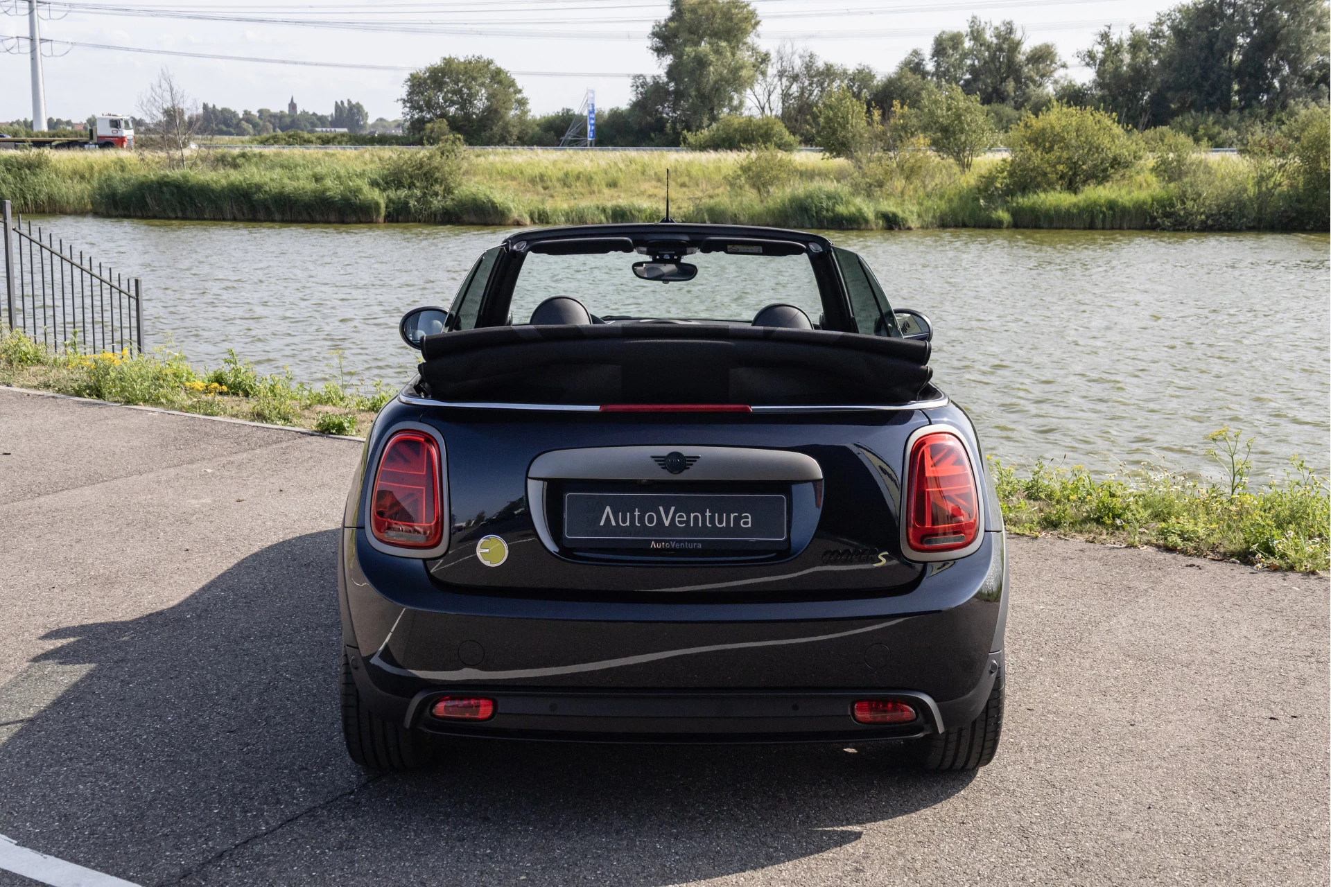 Hoofdafbeelding MINI Cabrio