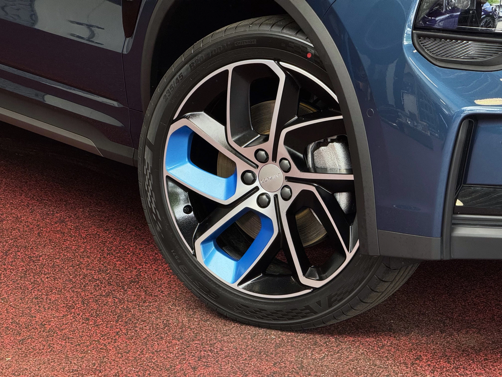 Hoofdafbeelding Lynk & Co 01