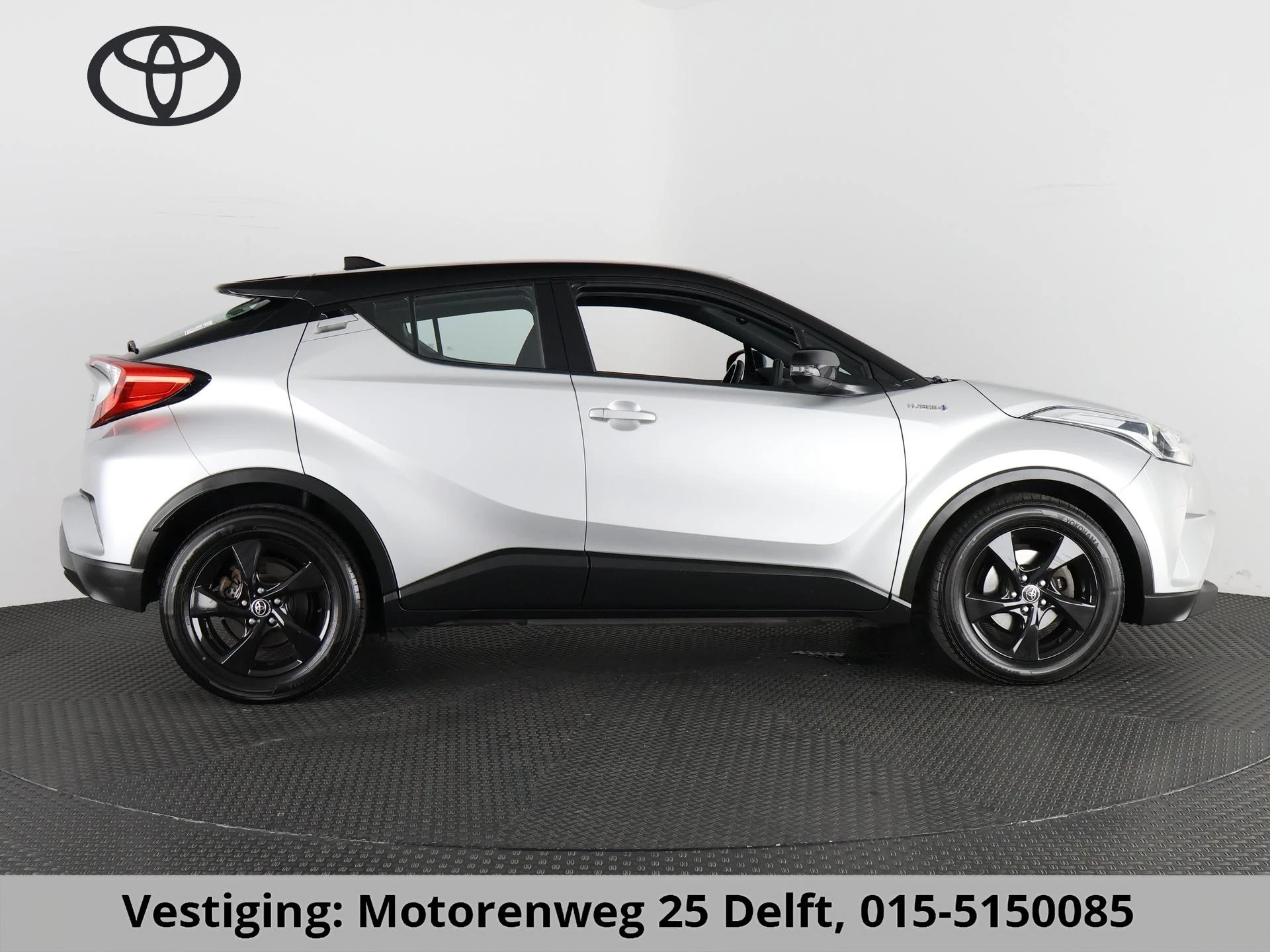Hoofdafbeelding Toyota C-HR
