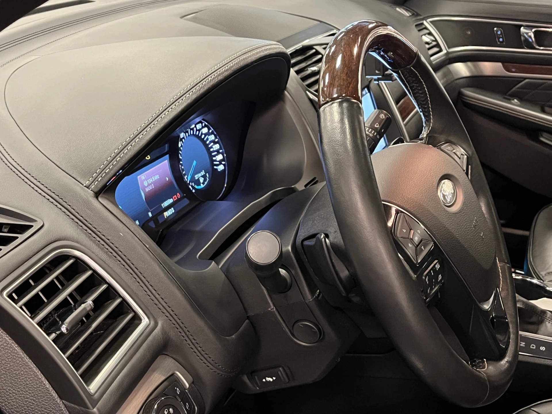 Hoofdafbeelding Ford Explorer