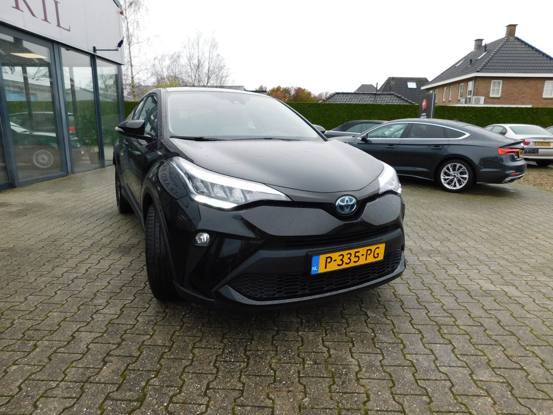 Hoofdafbeelding Toyota C-HR