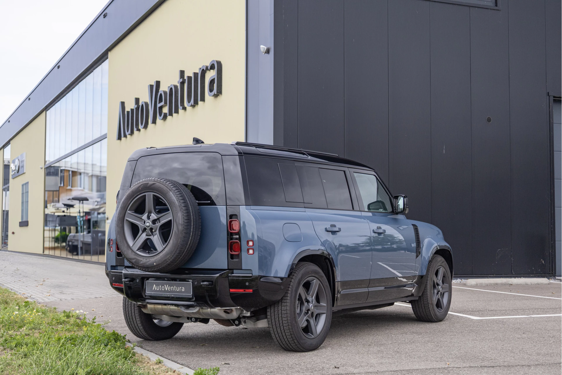 Hoofdafbeelding Land Rover Defender