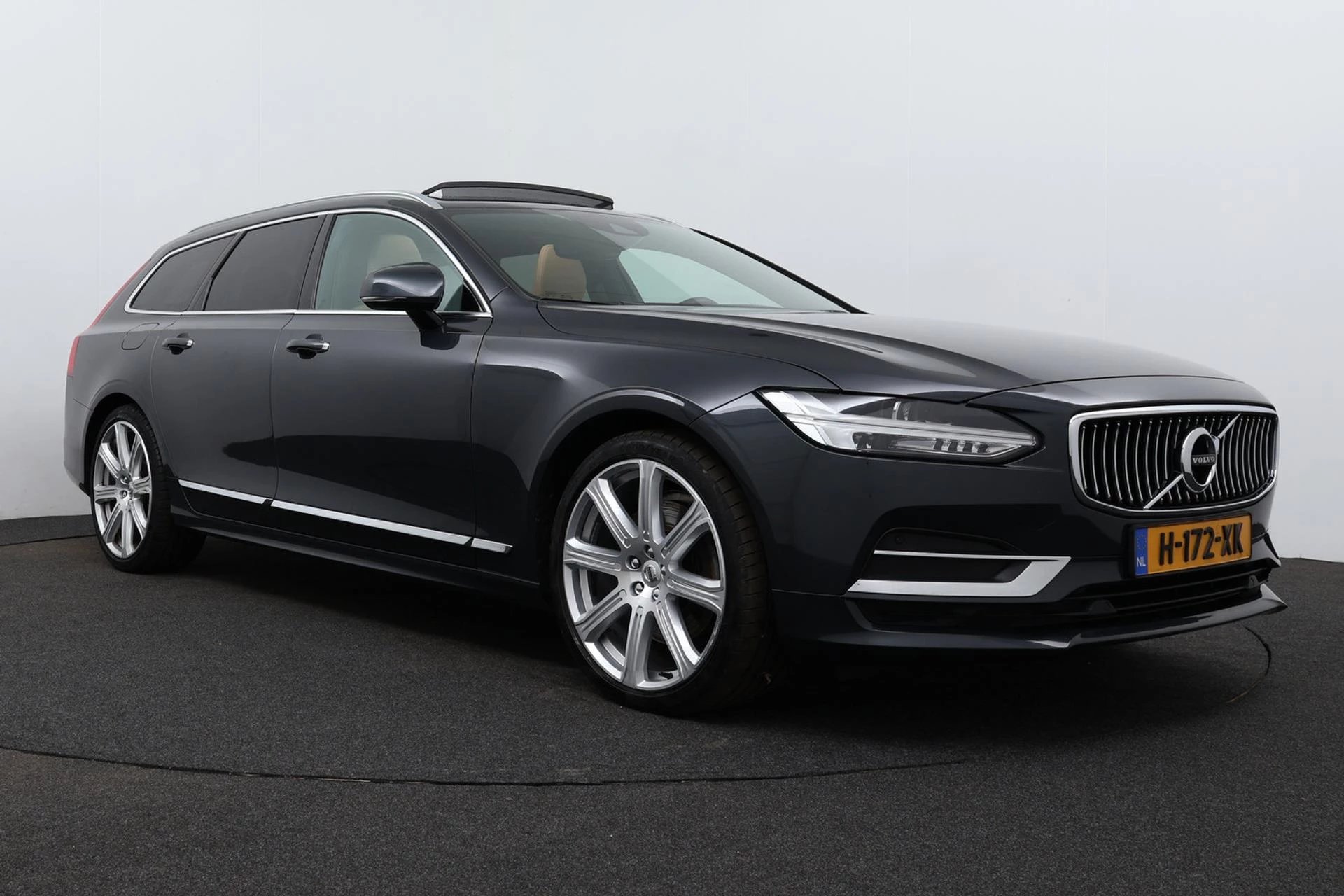 Hoofdafbeelding Volvo V90