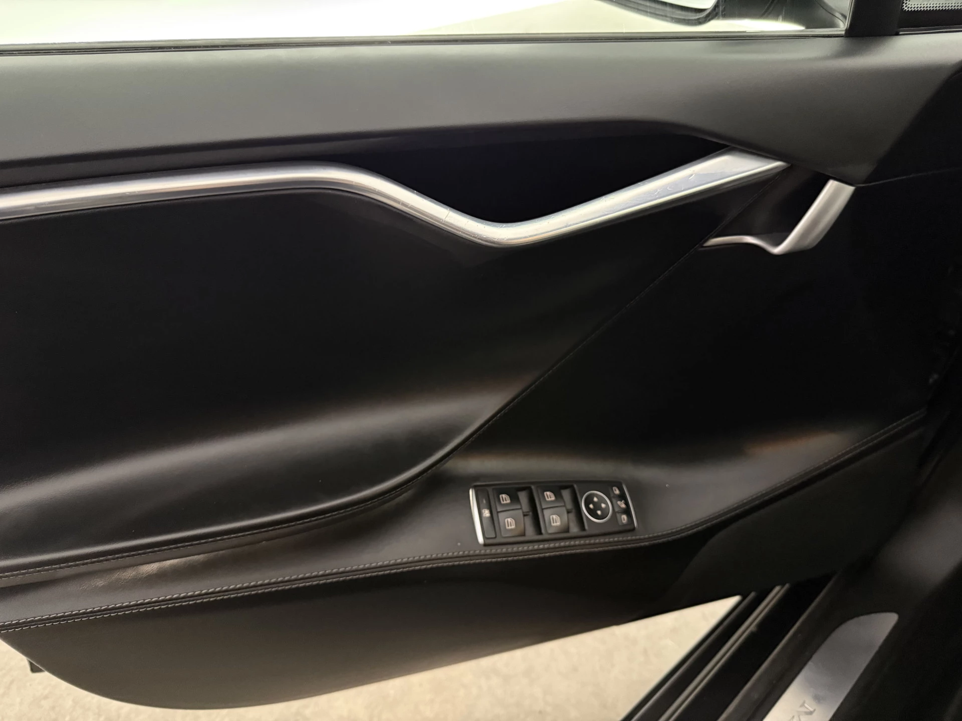 Hoofdafbeelding Tesla Model S