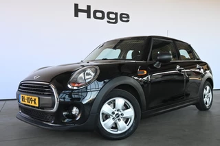 Hoofdafbeelding MINI One MINI One Mini 1.5 Business Airco Cruise control Navigatie Licht metaal Inruil mogelijk