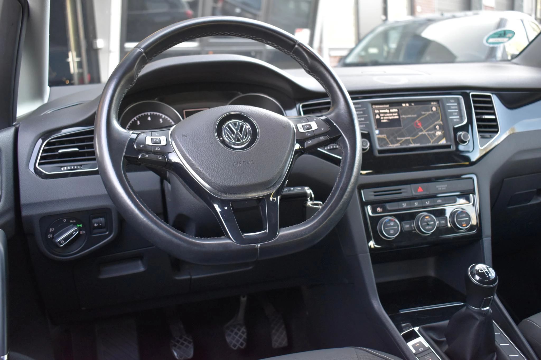 Hoofdafbeelding Volkswagen Golf Sportsvan