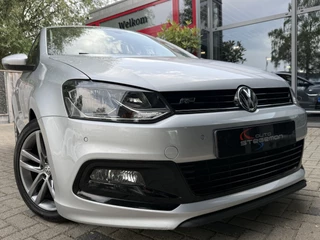 Volkswagen Polo 1.2 TSI R-LINE AUTOMAAT *!* NAVI/ CRUISE/ 16 INCH/ PDC/ PRIVACY GLAS *!*