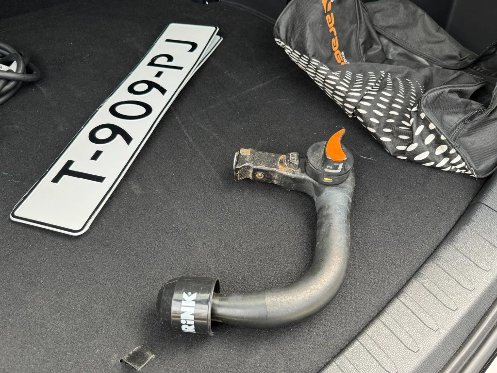 Hoofdafbeelding Suzuki Across