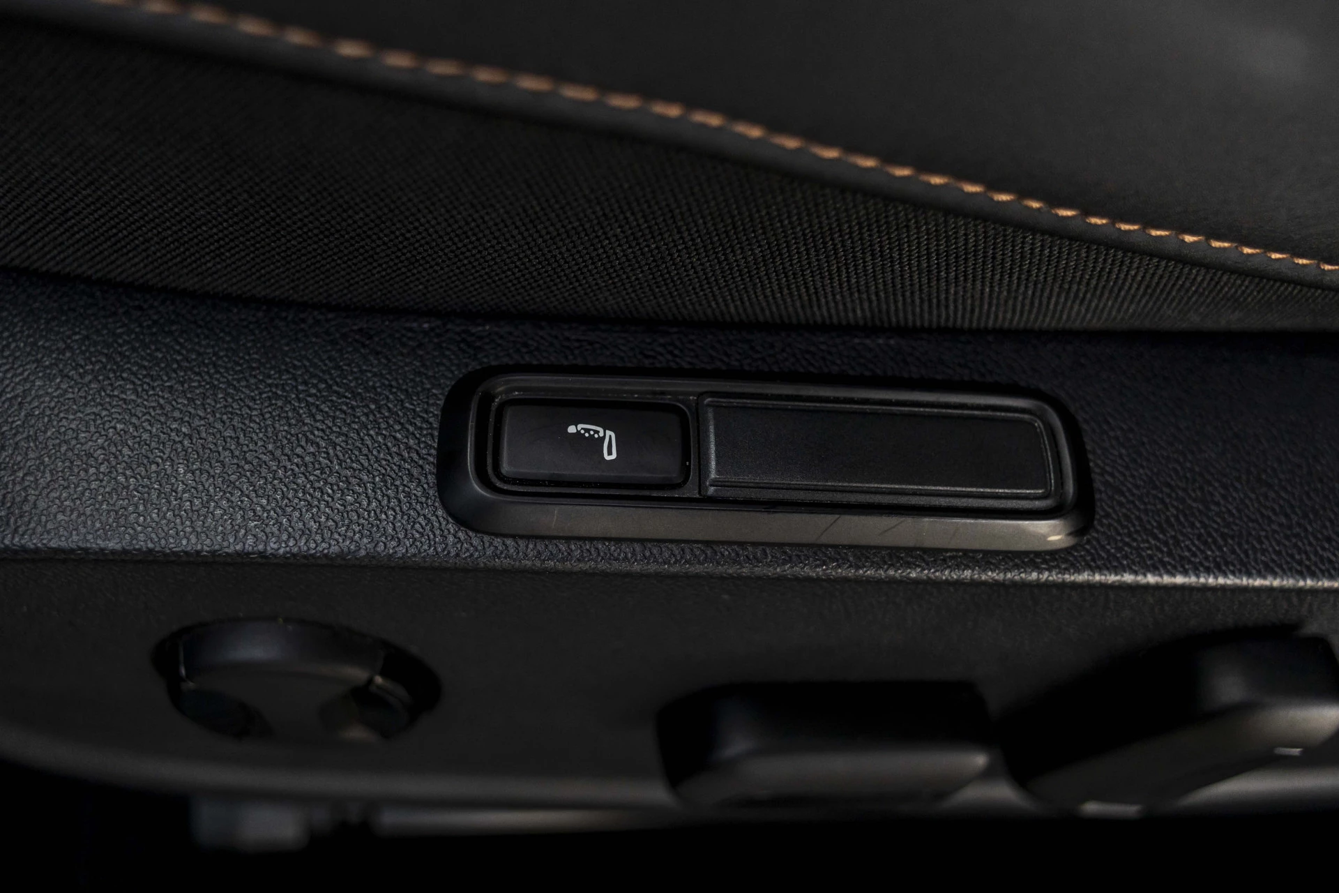 Hoofdafbeelding CUPRA Born