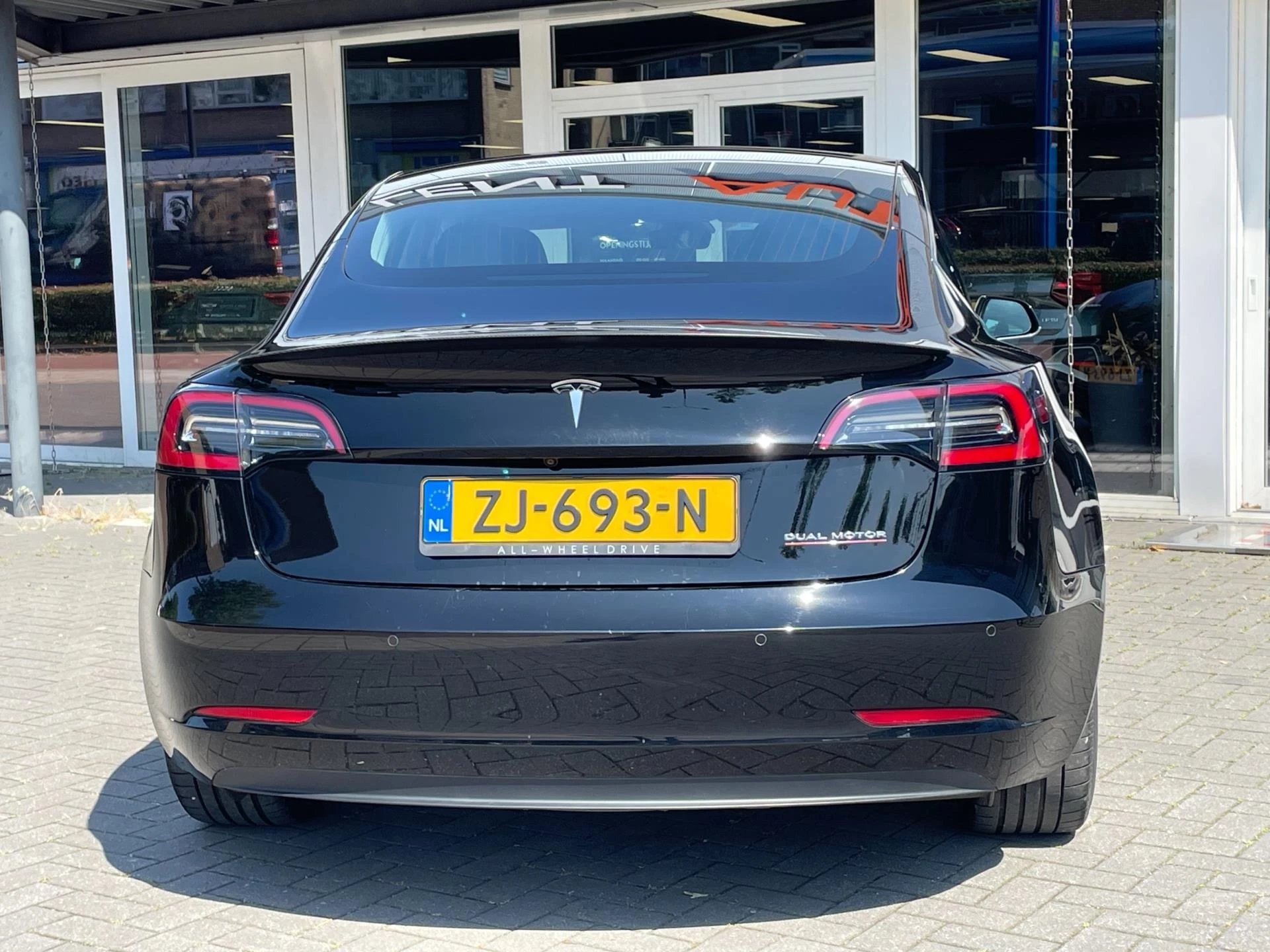 Hoofdafbeelding Tesla Model 3