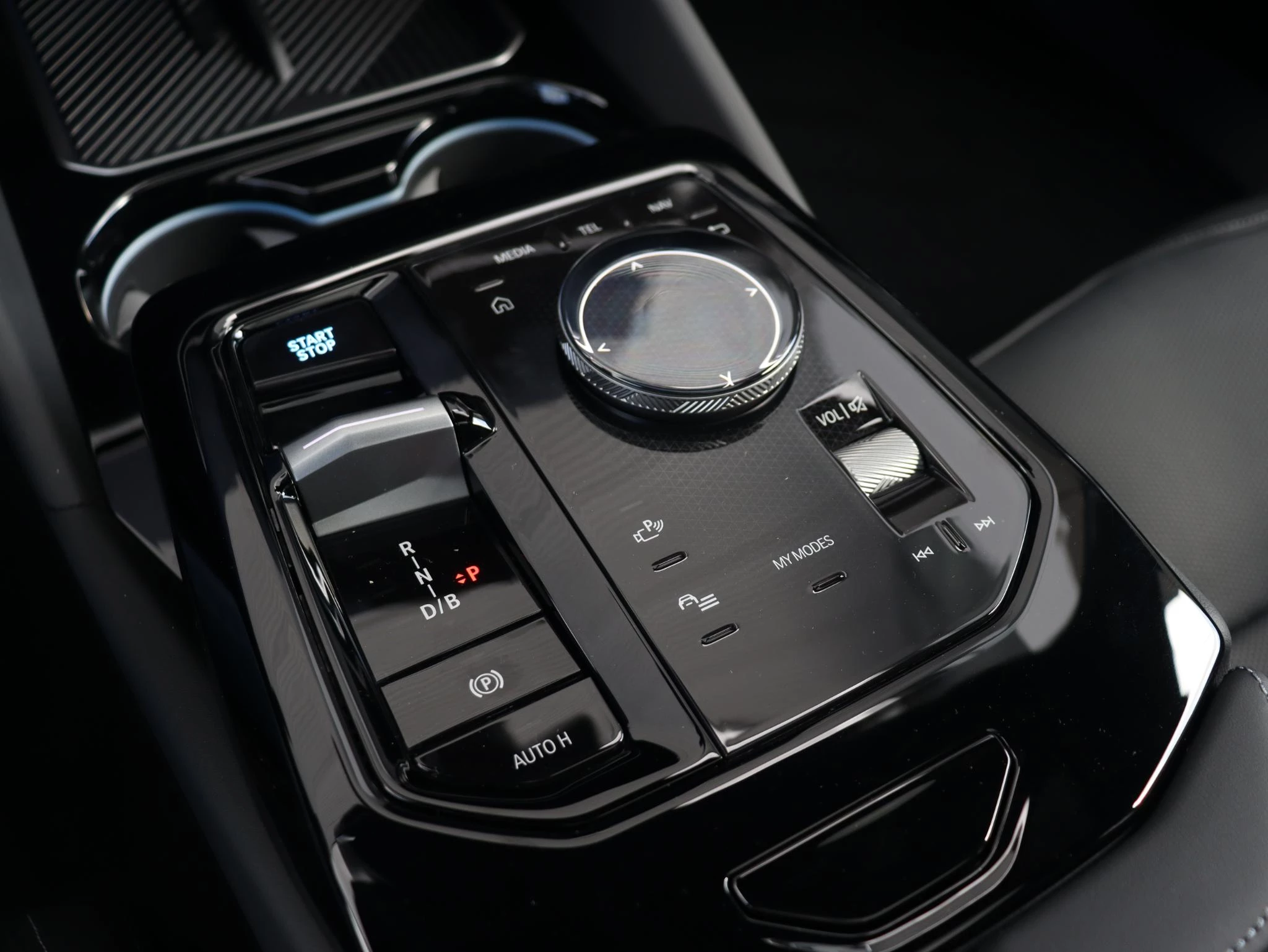 Hoofdafbeelding BMW i5
