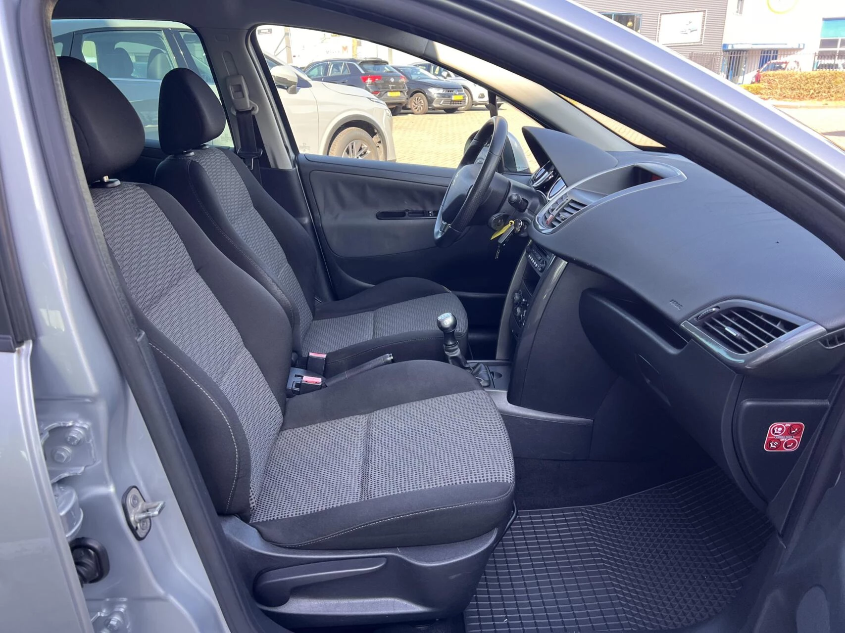 Hoofdafbeelding Peugeot 207