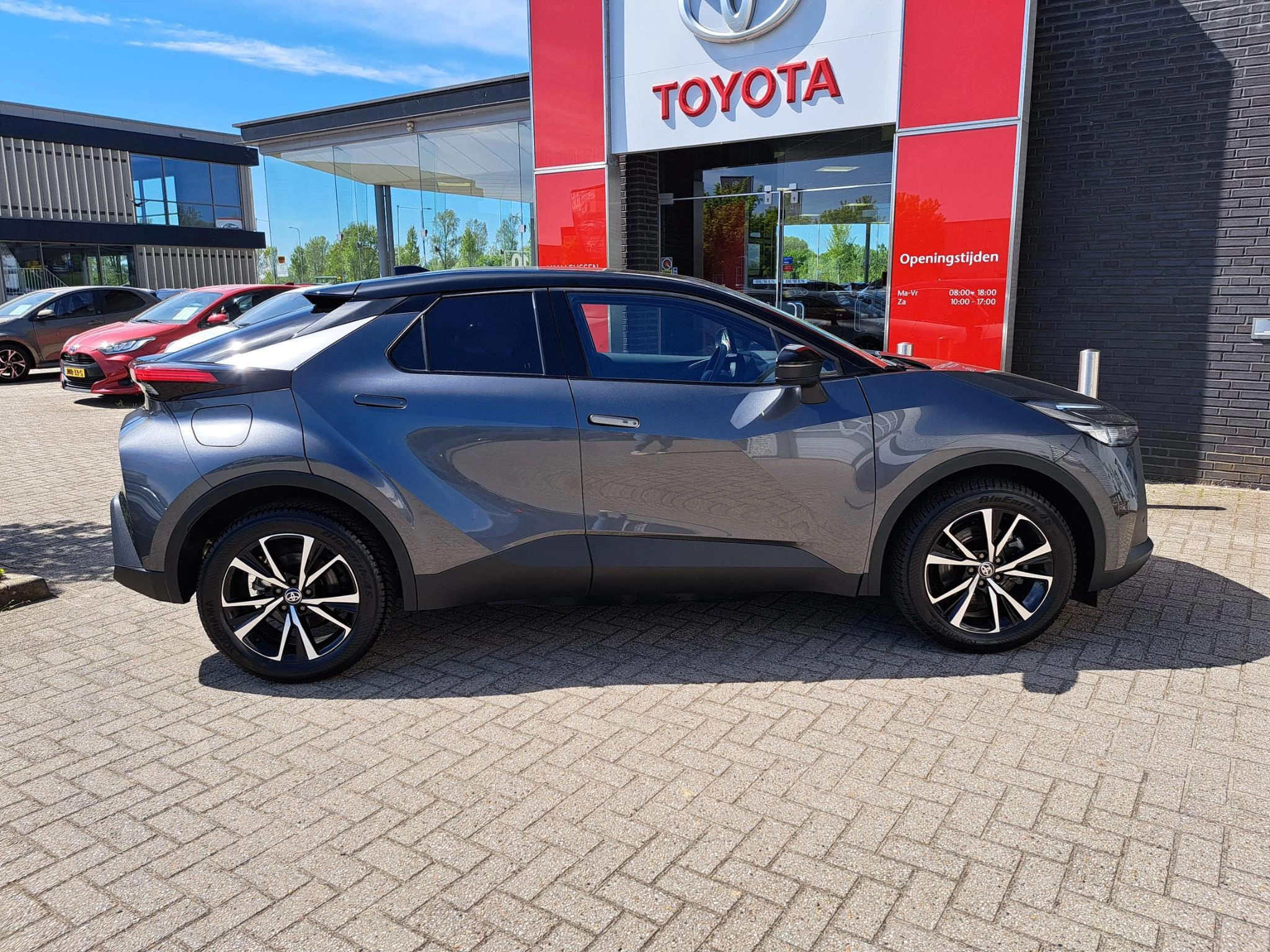 Hoofdafbeelding Toyota C-HR
