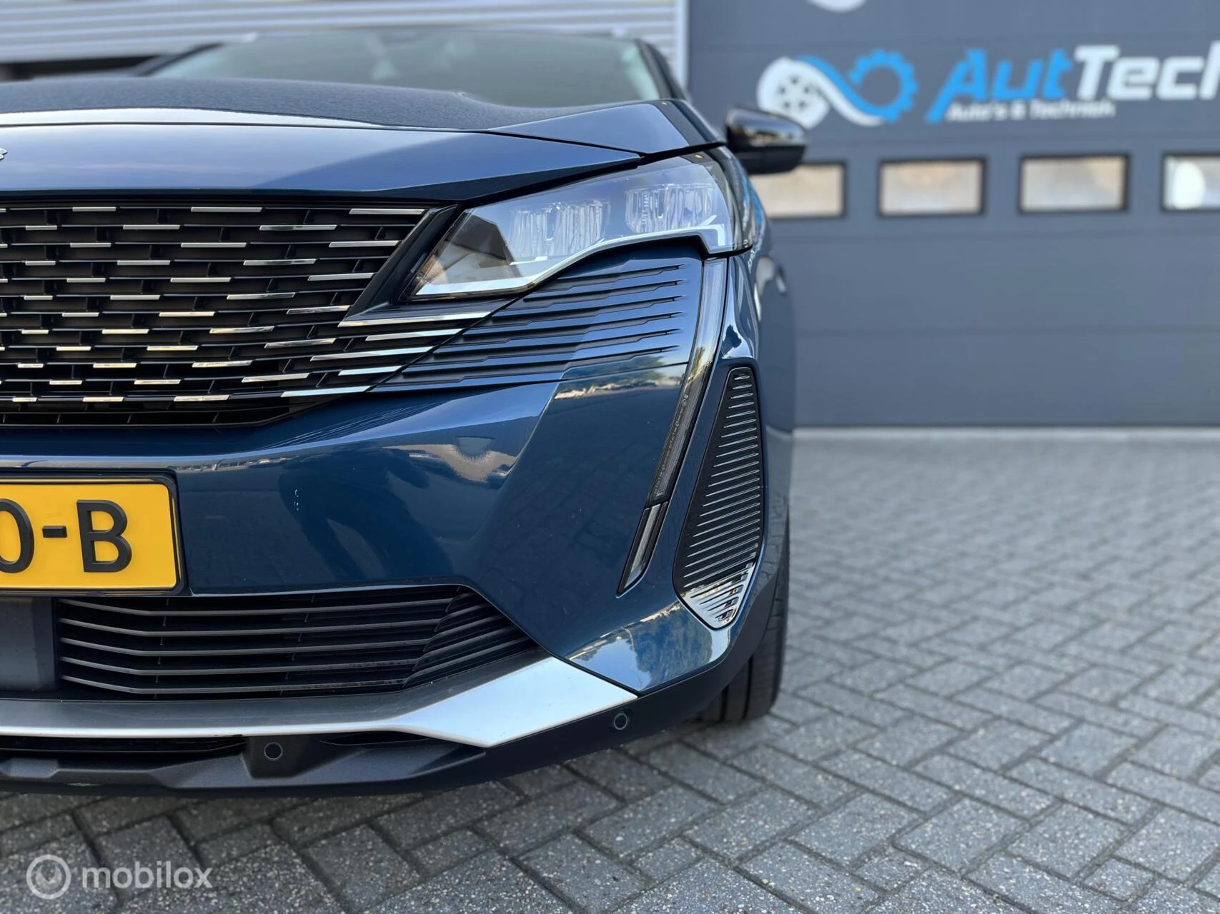 Hoofdafbeelding Peugeot 5008