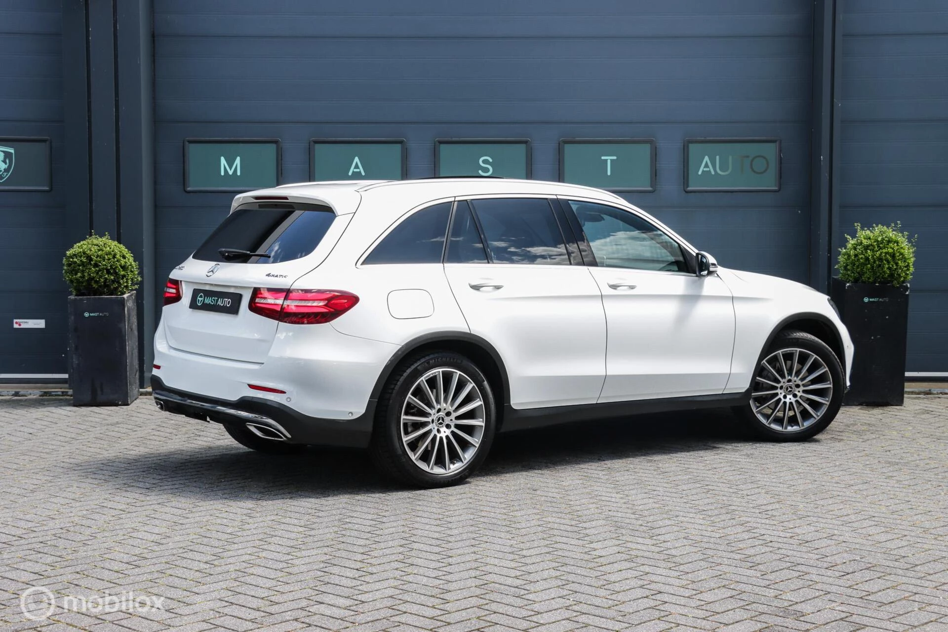 Hoofdafbeelding Mercedes-Benz GLC