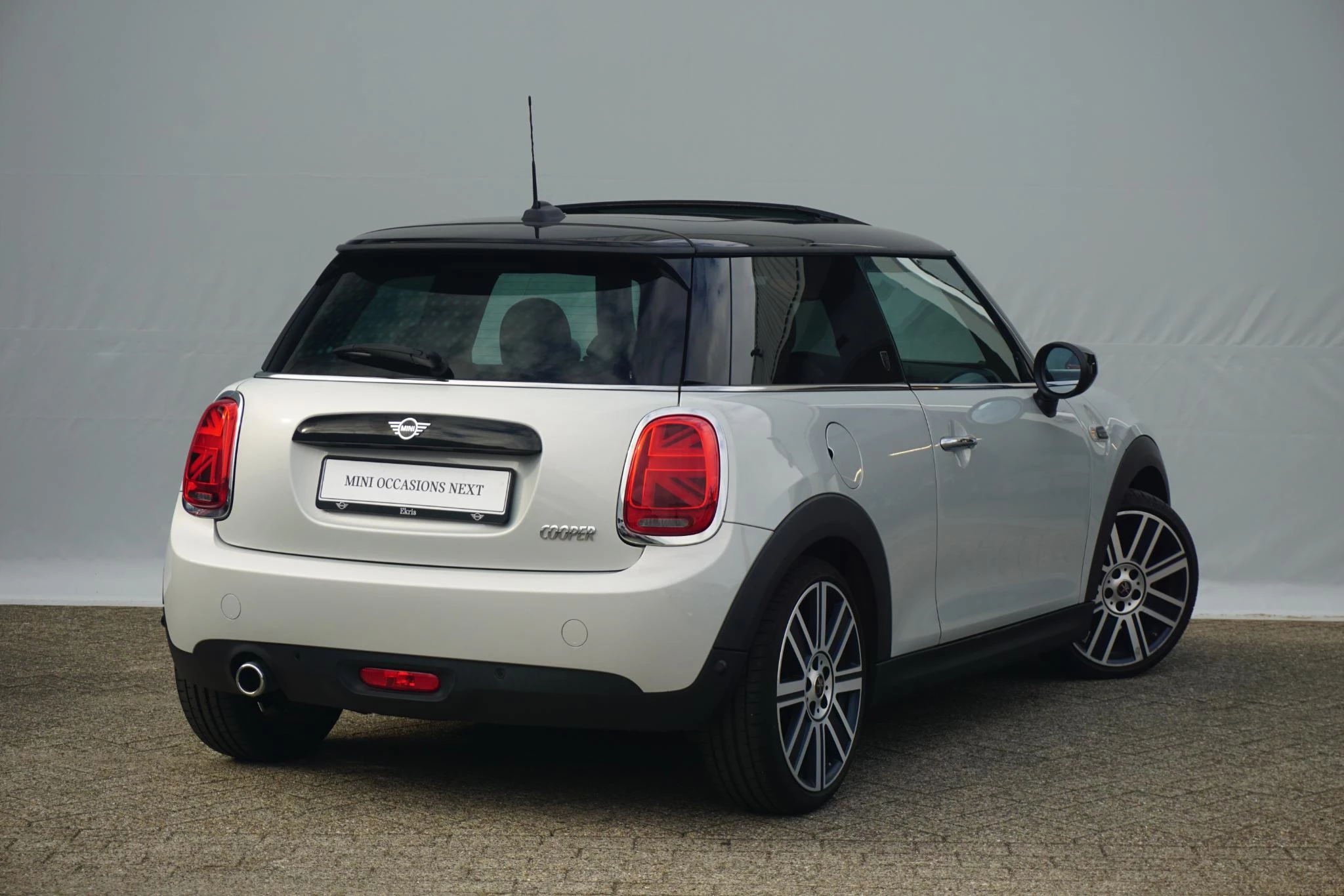 Hoofdafbeelding MINI 3-deurs
