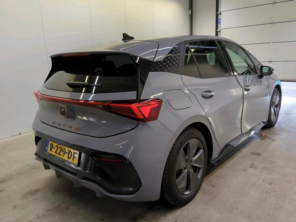 Hoofdafbeelding CUPRA Born