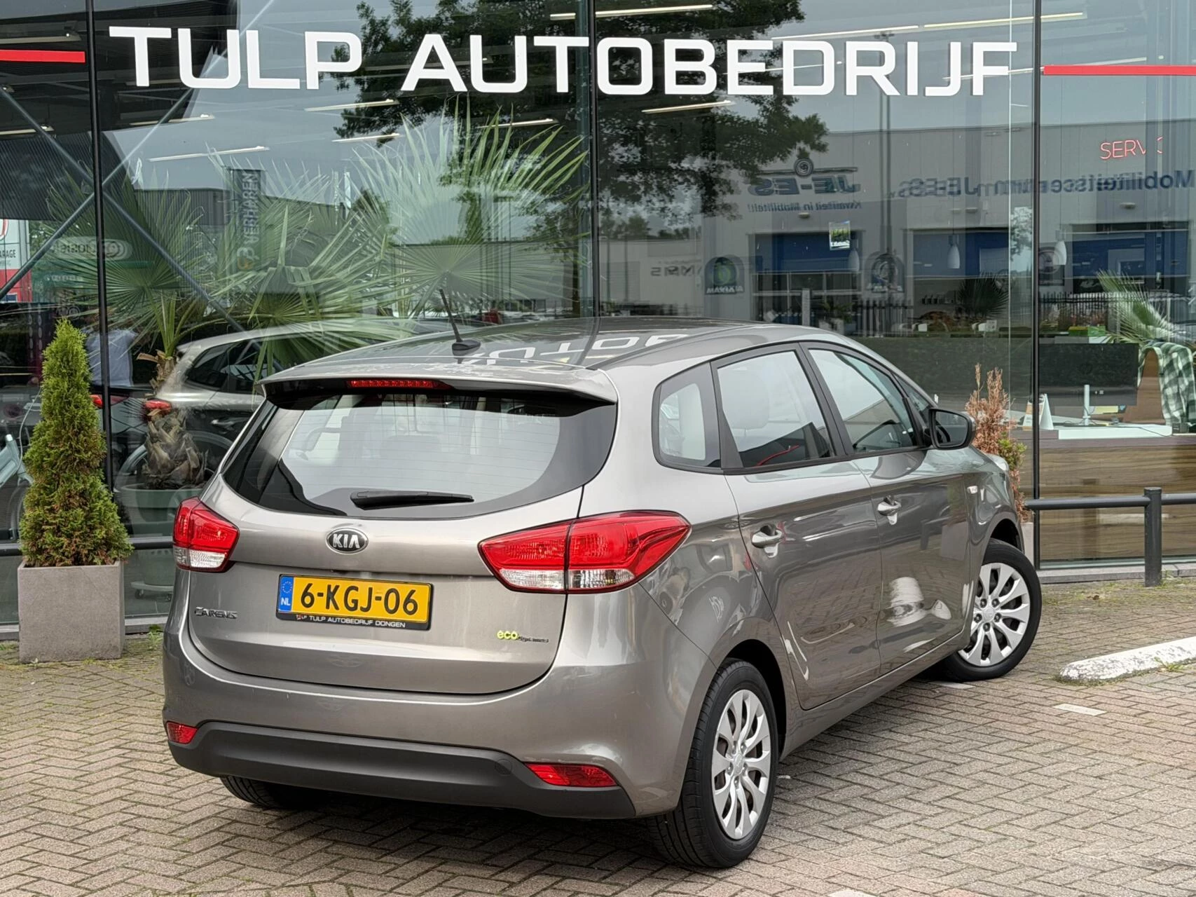 Hoofdafbeelding Kia Carens