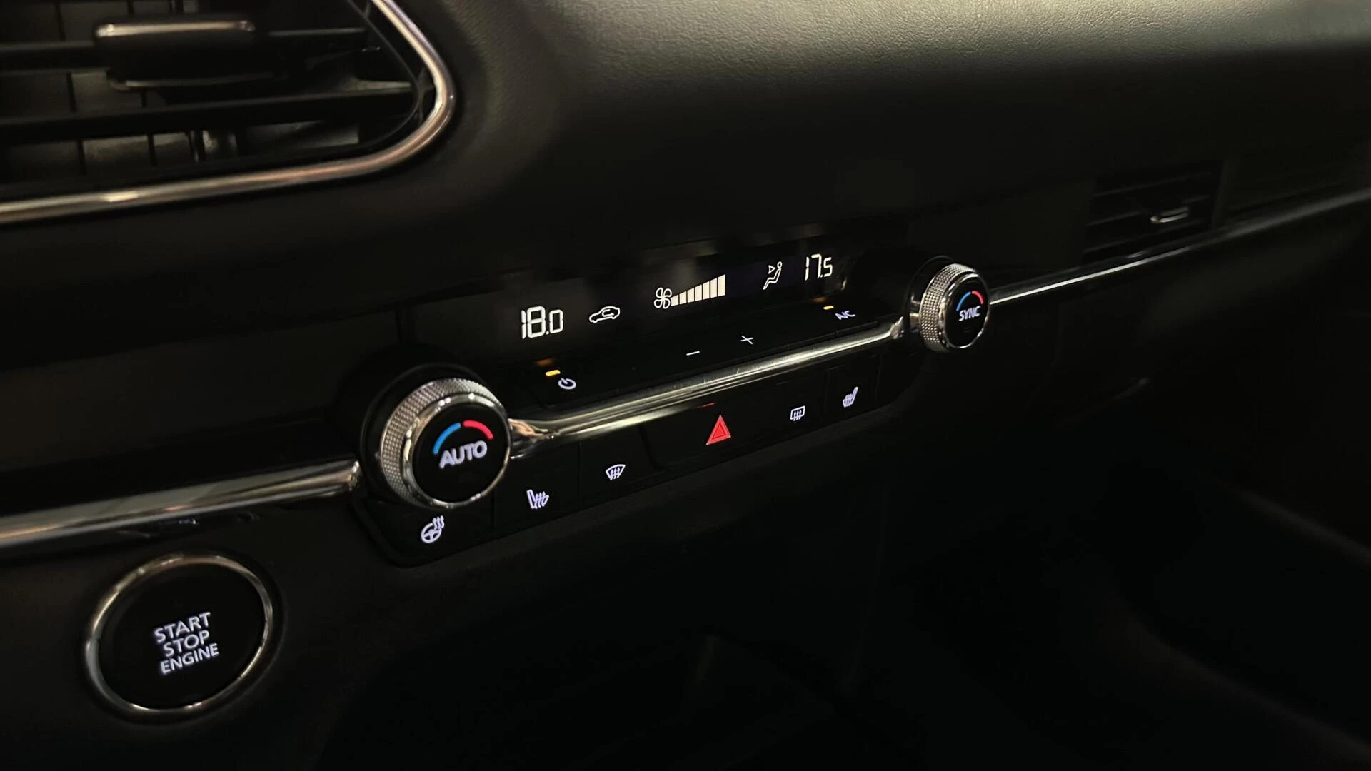 Hoofdafbeelding Mazda CX-30