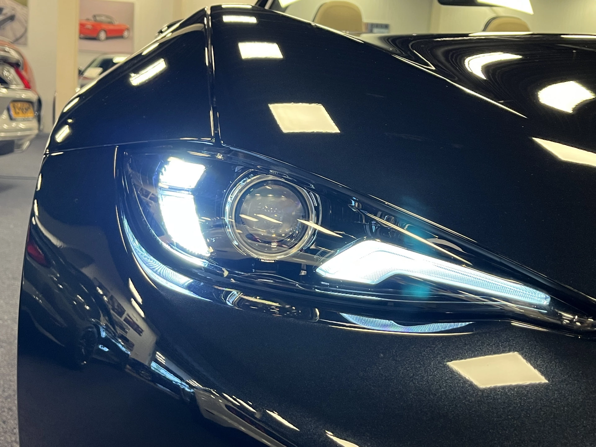 Hoofdafbeelding Mazda MX-5