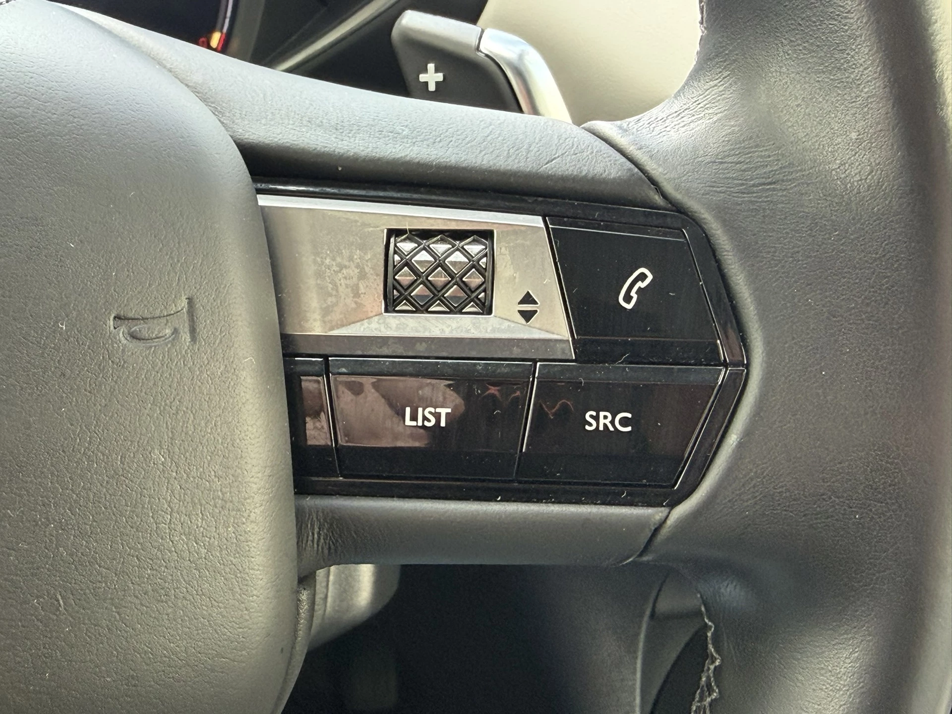 Hoofdafbeelding DS DS 3