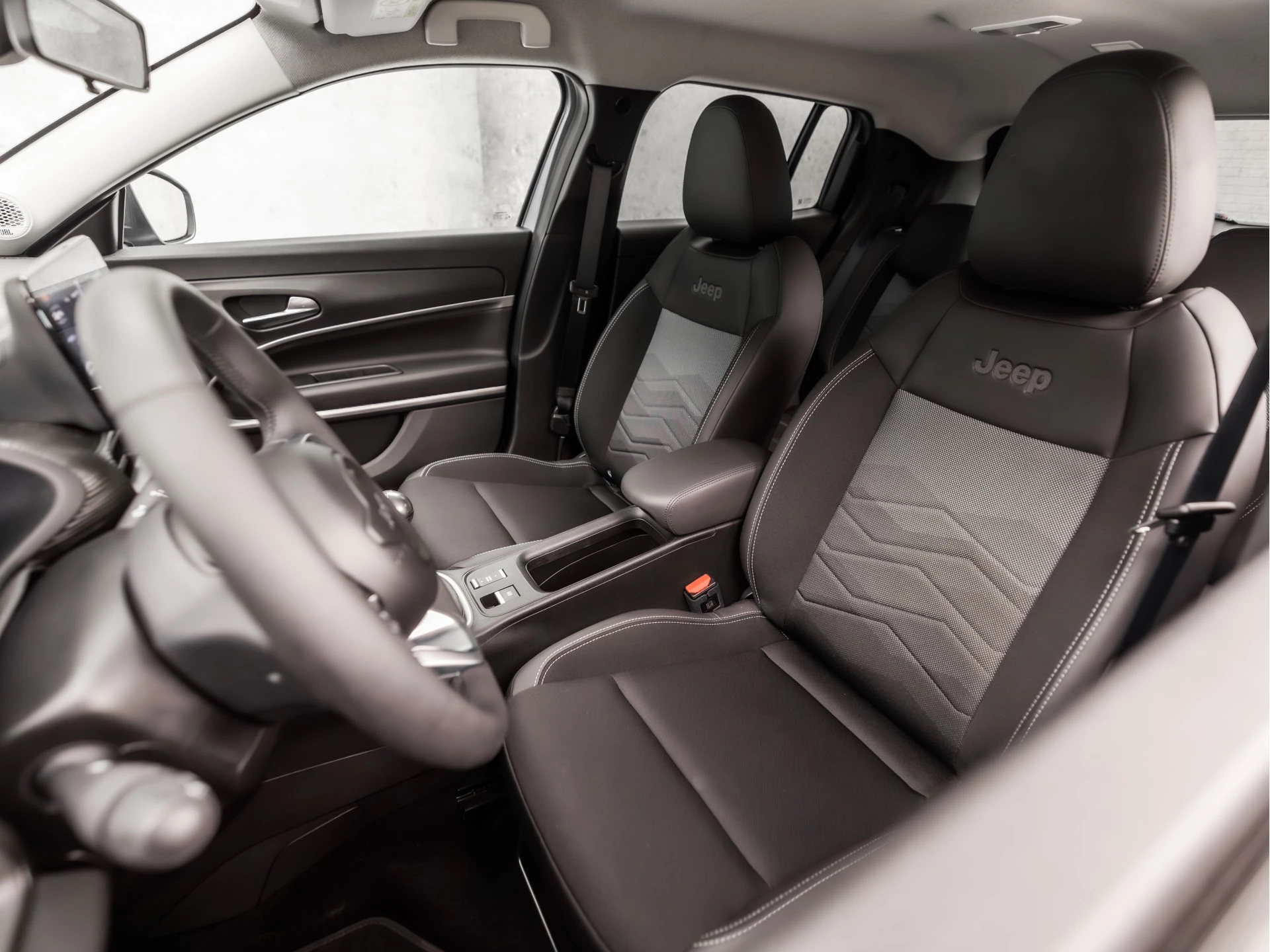 Hoofdafbeelding Jeep Avenger