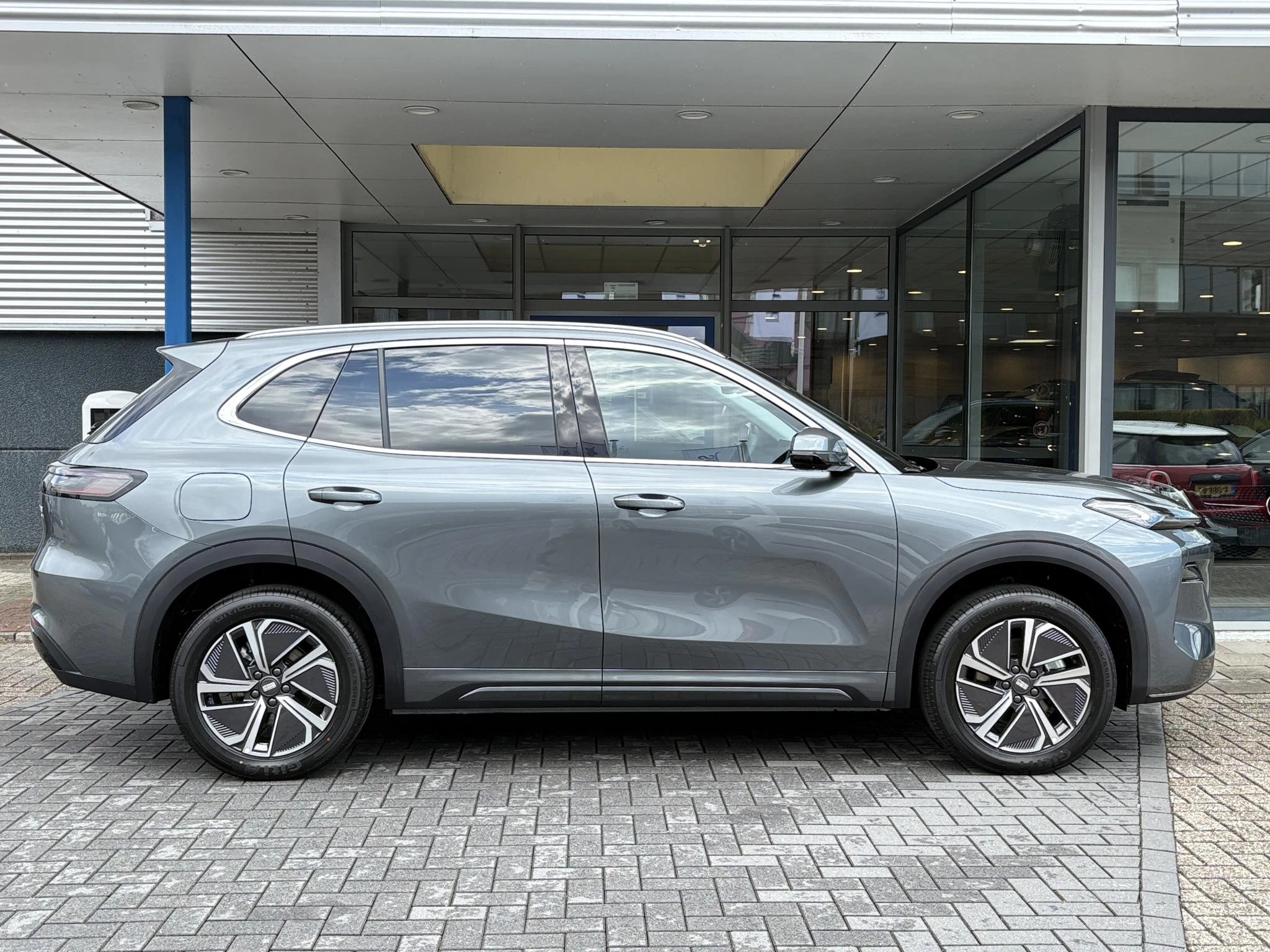 Hoofdafbeelding Geely Starray EM-i