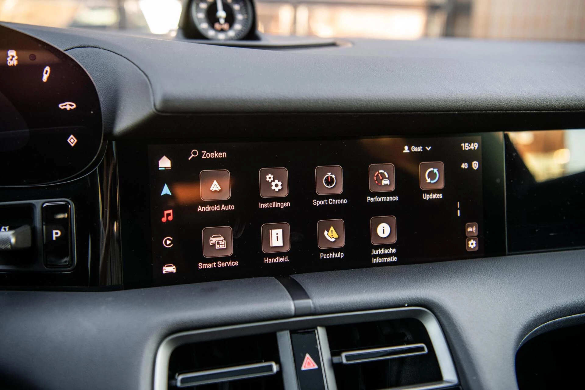 Hoofdafbeelding Porsche Taycan