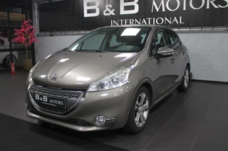 Peugeot 208 1.2 VTi Allure|NW.DISTRIBUTIE|LED|PARKEERSENSOR