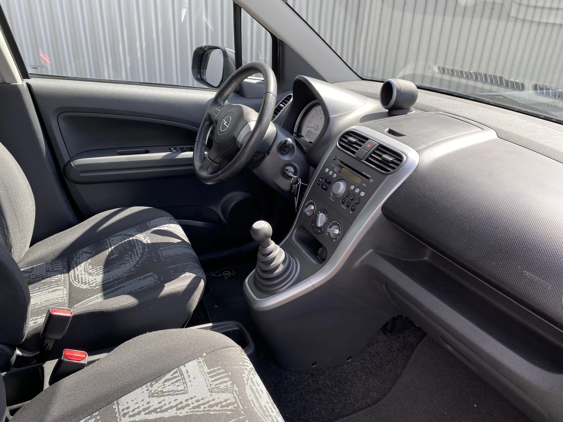 Hoofdafbeelding Opel Agila