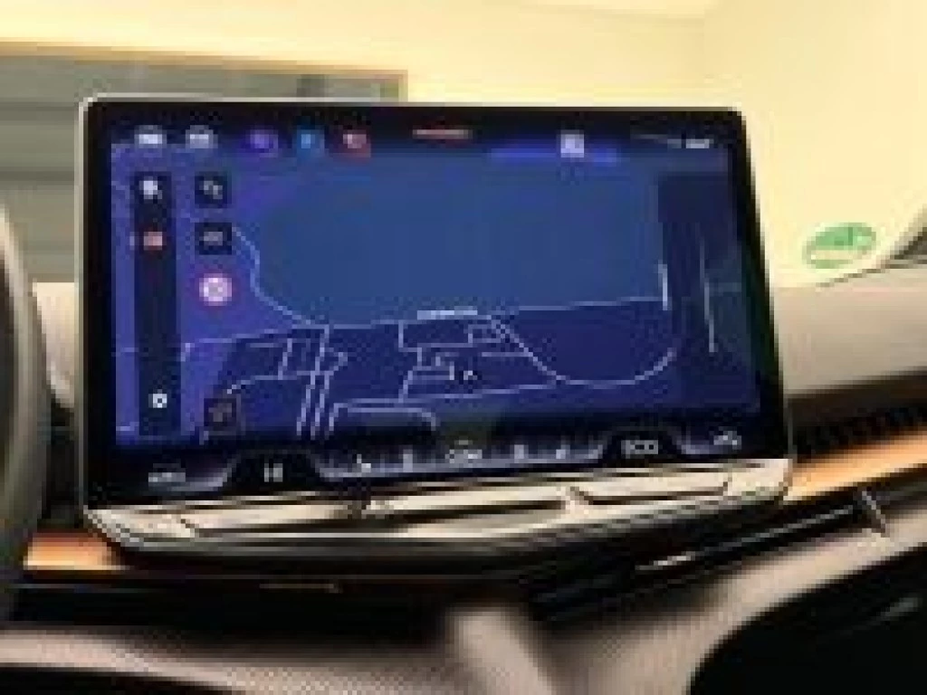 Hoofdafbeelding CUPRA Tavascan